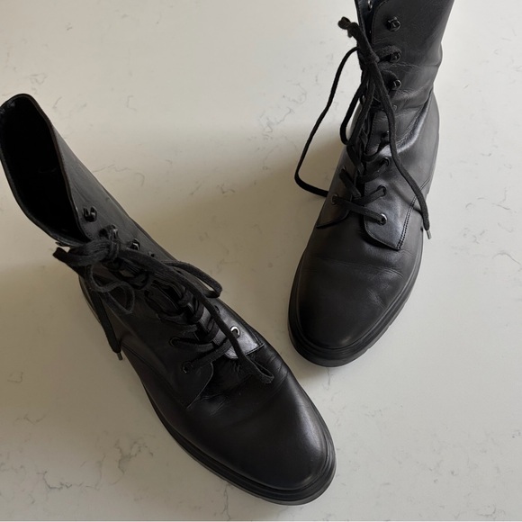 Stuart Weitzman Mckenzee Boots - Picture 11 of 14